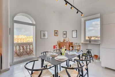 Image de Seafront 2 bedroom flat, breath taking views Bbri1-1