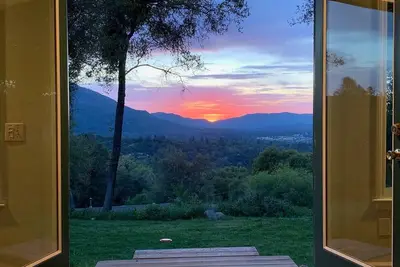 Image de Sunset Cottage near Yosemite