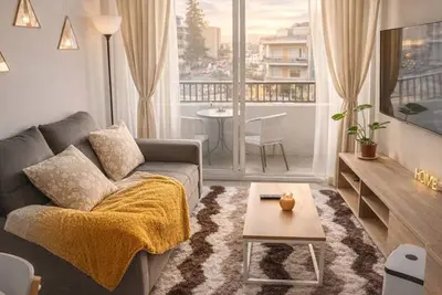 Image de Central and modern apartment in Temuco. Cowork/gym/lavandería entrance by Safecard.