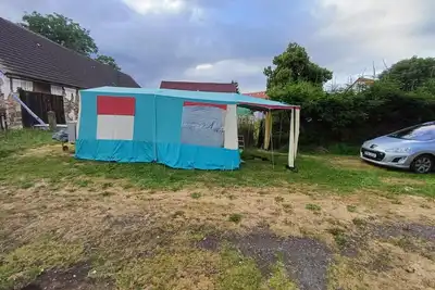 Image de Adorable 2-bedroom caravan in charming Měčín awaits you