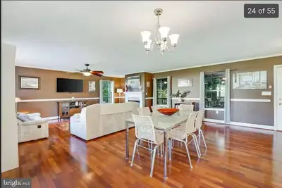 Image de Lake House Retreat. Pet and Family Friendly