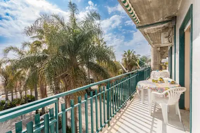 Image de Appartement 'I Ciottoli Dello Ionio - Apt 15' avec vue sur la mer, terrasse commune et balcon