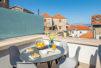Image de Belle maison à Sutivan avec vue sur la mer