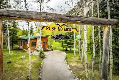 Hike, Fish & Bike: Mc Leod Home w/ Fire Pit