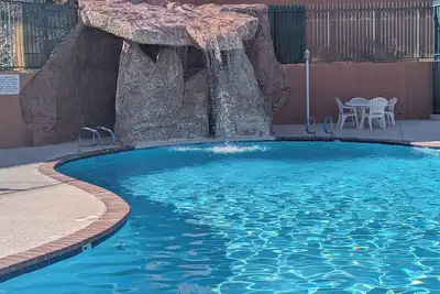 Image de 2-bedroom 2 bath Mesquite Resort Condo. Casino, Golf & Sport Complex Close.