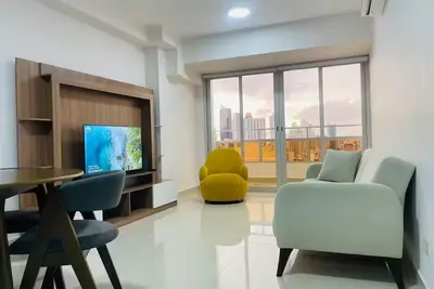 Image de Comfortable, centrally located and close to the subway