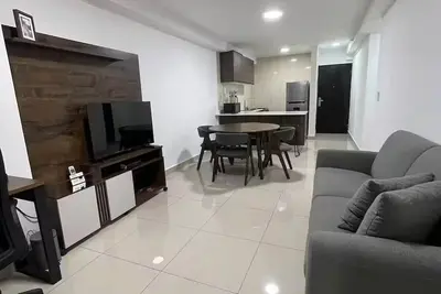 Image de Privileged and large location