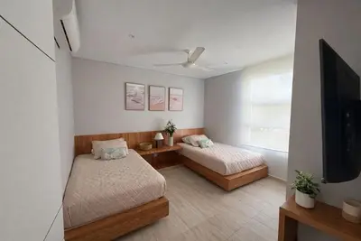 Image de Beachfront paradise : Puerto Velero home