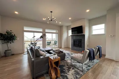 Image de This house is a 3 bedroom(s), 2. 5 bathrooms, located in Pottsboro, Tx.