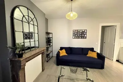 Image de Appartement 3 Pièces en Centre-Ville avec Internet Inclus