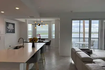 Image de Calusa Country Club Golf Condo 2/2 w Lake View