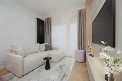 Image de Chmielna 108a Warsaw | Modern Apartment in the City Center | Złote Tarasy | Air conditioning