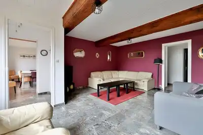 Image de Gîte 12 pers. - Les Sabots d'Hélène avec piscine privée, au coeur d'une pension pour chevaux