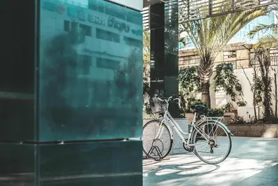 Image de Three One-Bedroom Suites – Central Herzliya