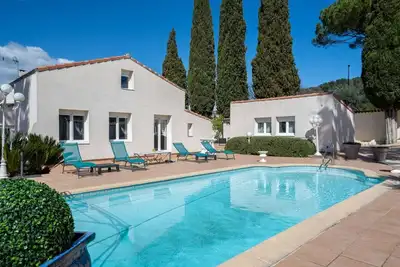 Image de Charmante maison avec piscine