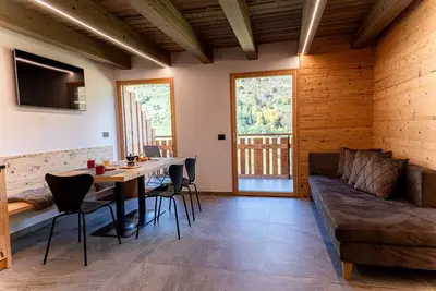 Image de Appartement 'Loni Lodge Poja'