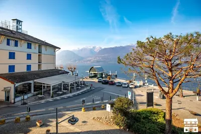 Image de Want Of Lake by Design Studio