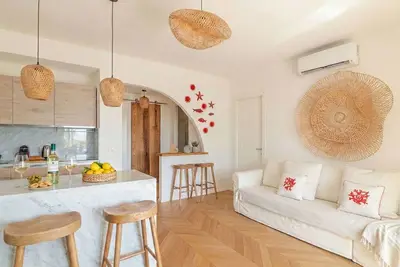 Image de Confortable appartement pour 6 personnes avec piscine, climatisation, Tv et patio