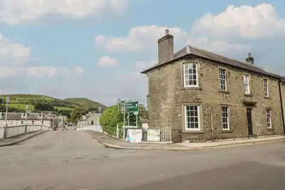 Image de Eskvale House, with a garden in Langholm
