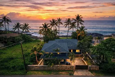 Image de @ Marbella Lane - Beachfront Sunset Haven