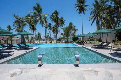 Image de 3 Garden Rooms with Jacuzzi, Breakfast & Resort Pool Access Near the Beach