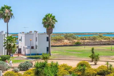 Image de 🏖️ Apartment with Sea View at Golden Club – Pools & Beach Access