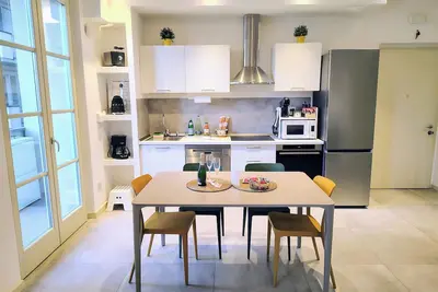 Image de River and Tower Pisa. Apartment in the heart of the Lungarni near Leaning Tower