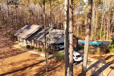 Image de Luxury 5br East Cobb Home Near Truist Park