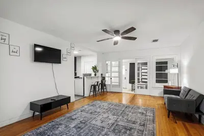 Image de Private Austin Getaway - Near Downtown, Ut, 6th St