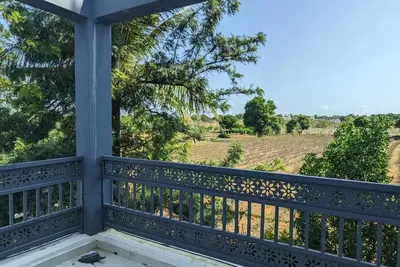 Image de Tranquil 3-bedroom farmhouse with Ac in charming Hyderabad