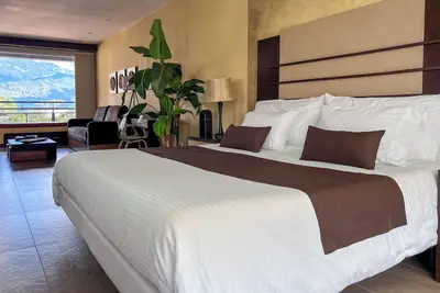 Image de Apartment Loft Overlooking the Andes Cordillera