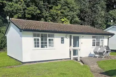 Image de 2 Bed Cottage - Sleeps 5 - Pets - Parking - Garden