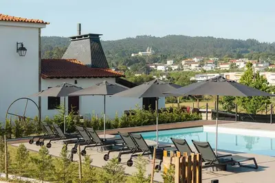 Image de Tranquil Countryside Retreat in Minho with Swimming Pool and Scenic Views