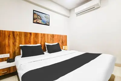 Image de Hôtel O Jawahar Marg Anciennement Hôtel Virat