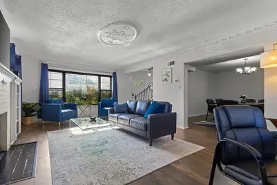 Image de Spacious 2br 5 mins to Baylor Downtown Dallas Deep Ellum Self Checkin Parking