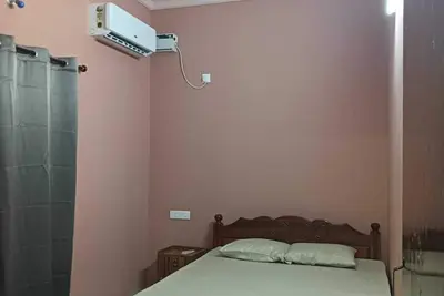 Image de Peaceful and relaxing 2 bedroom apartment  just 15 minutes to the sun set beach.