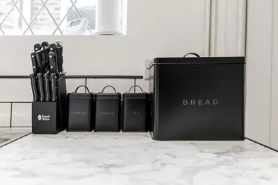 Spacious Home, Ideal for Contractors, Sleeps 7.