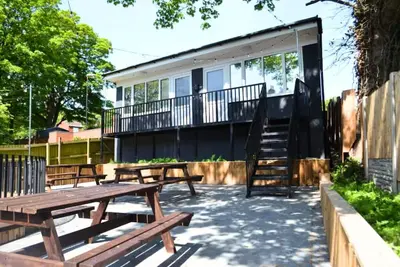 Image de City Centre | Private | Sleeps 6 + Free Parking