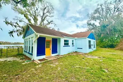 Lake Front Cottage* Dock* Fish* Swim* Boat