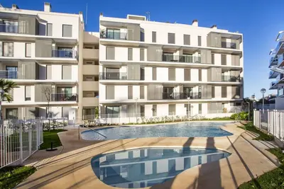 Image de Confortable appartement pour 4 personnes avec Wifi, piscine, climatisation, Tv et terrasse