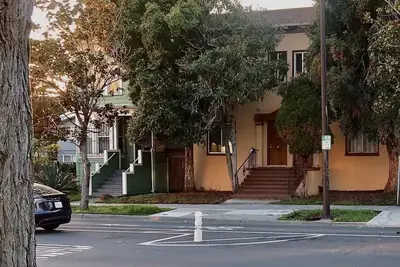 Comfortable 2br Apt near Bart & Uc Berkeley