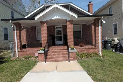 Image de Cozy 2-bedroom 1 bath house in charming Olde Town 15 minutes to Augusta National