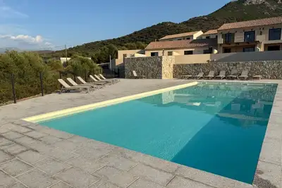 Image de T3 - 4/6 pers climatisé à Belgodère – Piscine chauffée, Plage de Lozari 1, 5 km