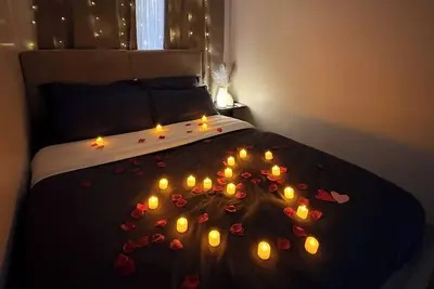 Image de Cozy 1-bedroom condo in beautiful Quezon City with Ac and gym