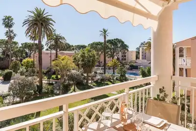 Image de Appartement lumineux vue mer/piscine