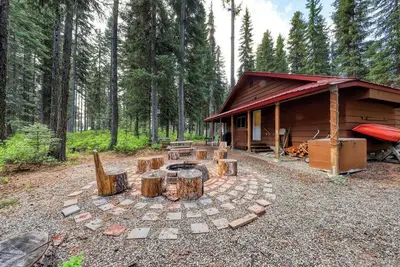 Image de Woodland Retreat Near Payette Lake Trails