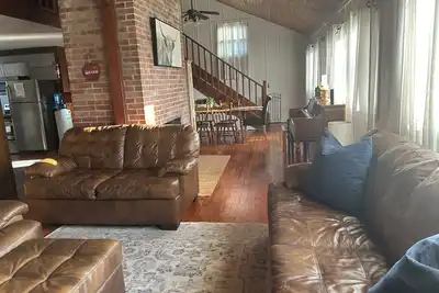 Image de Family and Pet Friendly Cabin on Windridge Farm