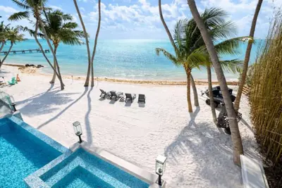 Image de Oceanfront Luxury Residence, Infinity Pool, Rooftop Sunset Terrace, 29 Night Min