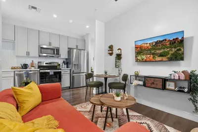 Image de Arcadia Getaway – Pool, Gym, Games, Ev Charging