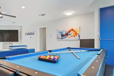 Image de Stylish 5-Bedroom House Sleeps 16 Near Downtown Austin with Tons of Games